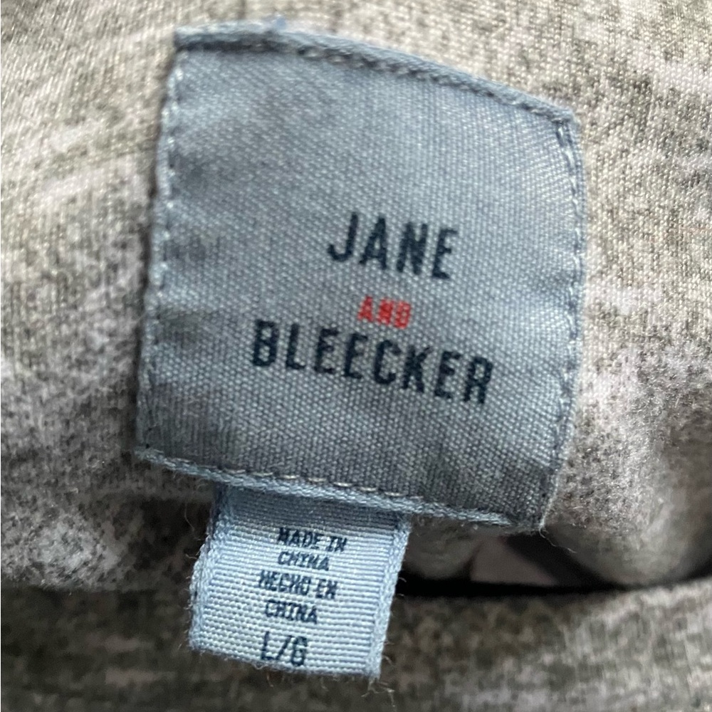Jane and Bleecker Heather Gray Lounge Set - Picture 2 of 10